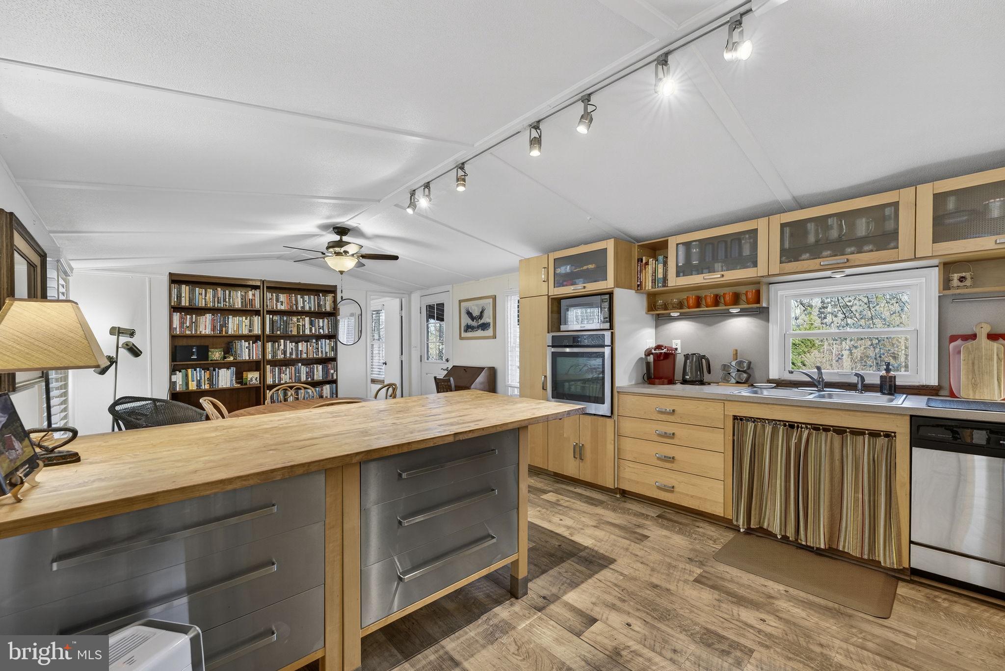 40 Angel Kiss Lane Castleton, VA 22716 - Photo 48 of 56 Plenty of counter space and storage