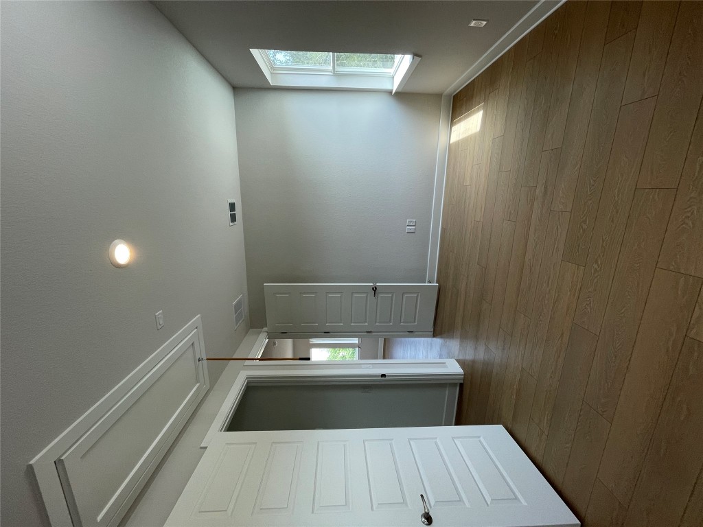 4701 Wally Avenue, Unit A Austin, TX 78721 - Photo 23 of 35 a view of an empty room and window