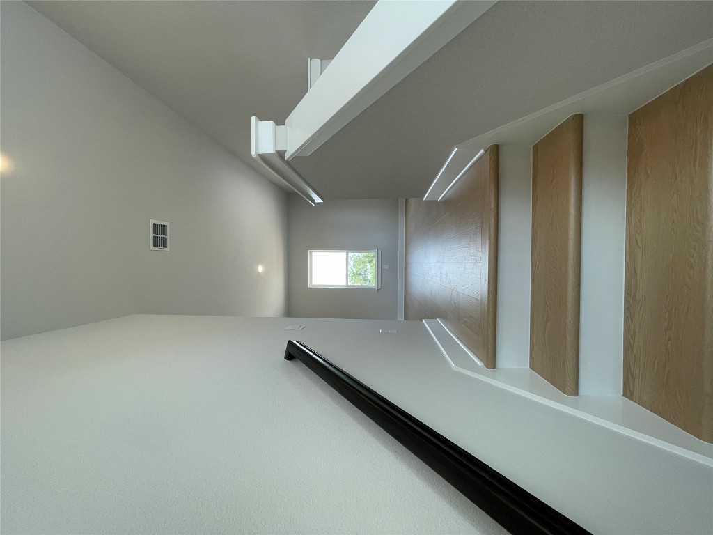 4701 Wally Avenue, Unit A Austin, TX 78721 - Photo 31 of 35 a view of entryway