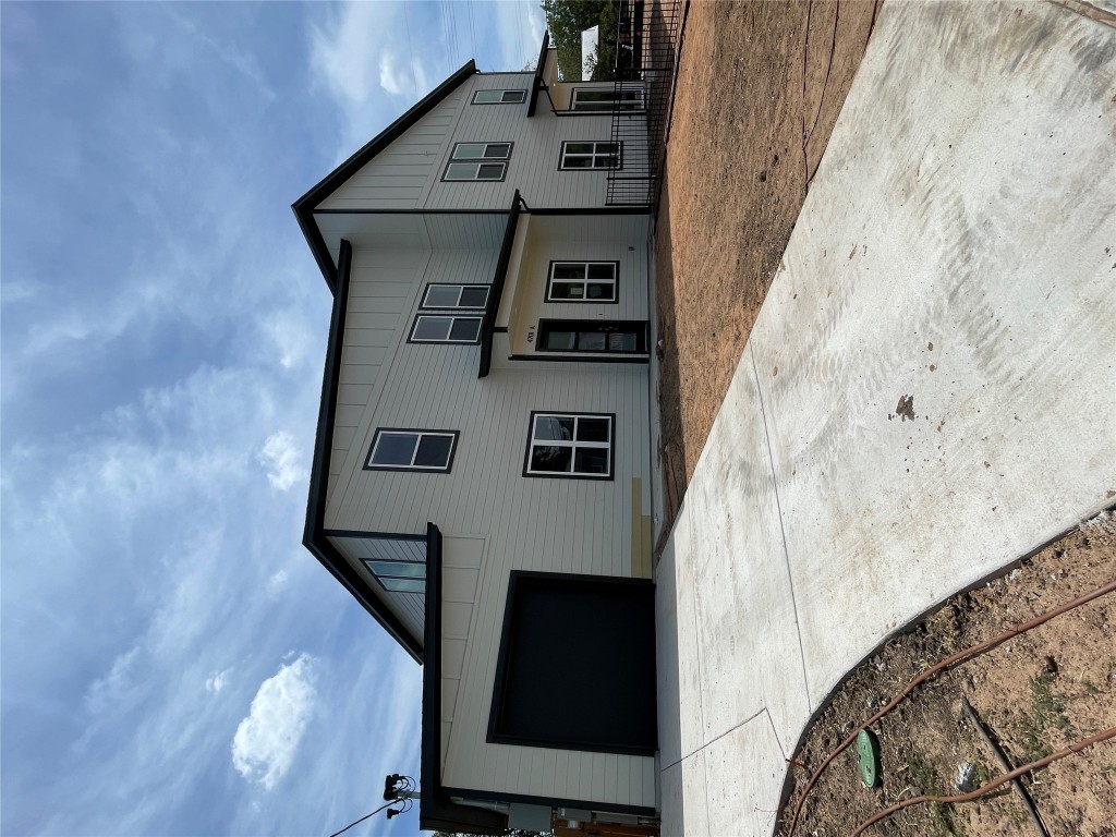 4701 Wally Avenue, Unit A Austin, TX 78721 - Photo 9 of 35 a house view with a outdoor space