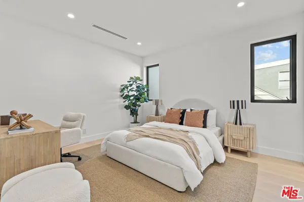 $5,495,000 | 1964 Thayer Avenue, Los Angeles, CA 90025