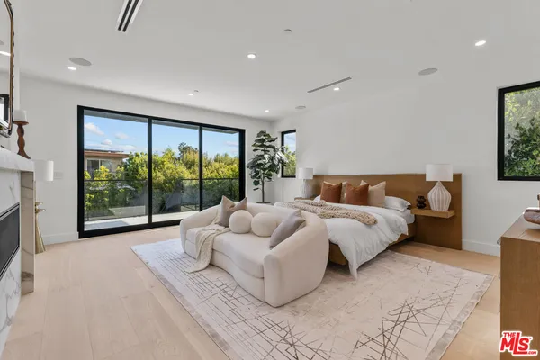 $5,495,000 | 1964 Thayer Avenue, Los Angeles, CA 90025