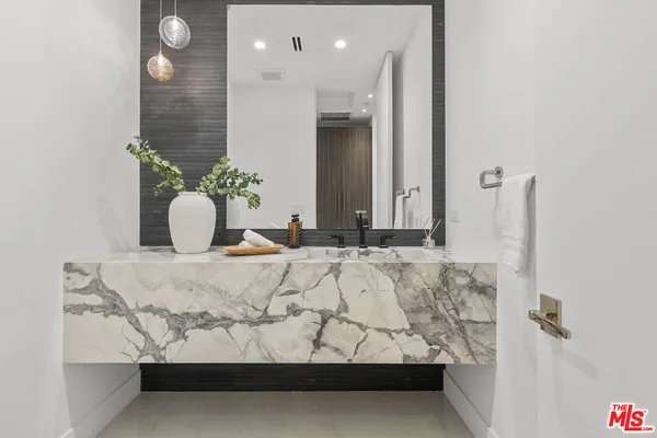 $5,495,000 | 1964 Thayer Avenue, Los Angeles, CA 90025