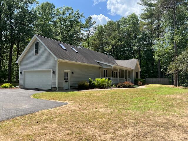 960 Fuller Road Peru, NY 12972 - Photo 4 of 34