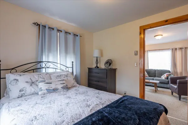$379,900 | 7 Watts Avenue, Thomaston, ME 04861