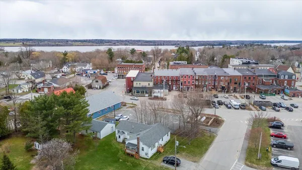 $379,900 | 7 Watts Avenue, Thomaston, ME 04861