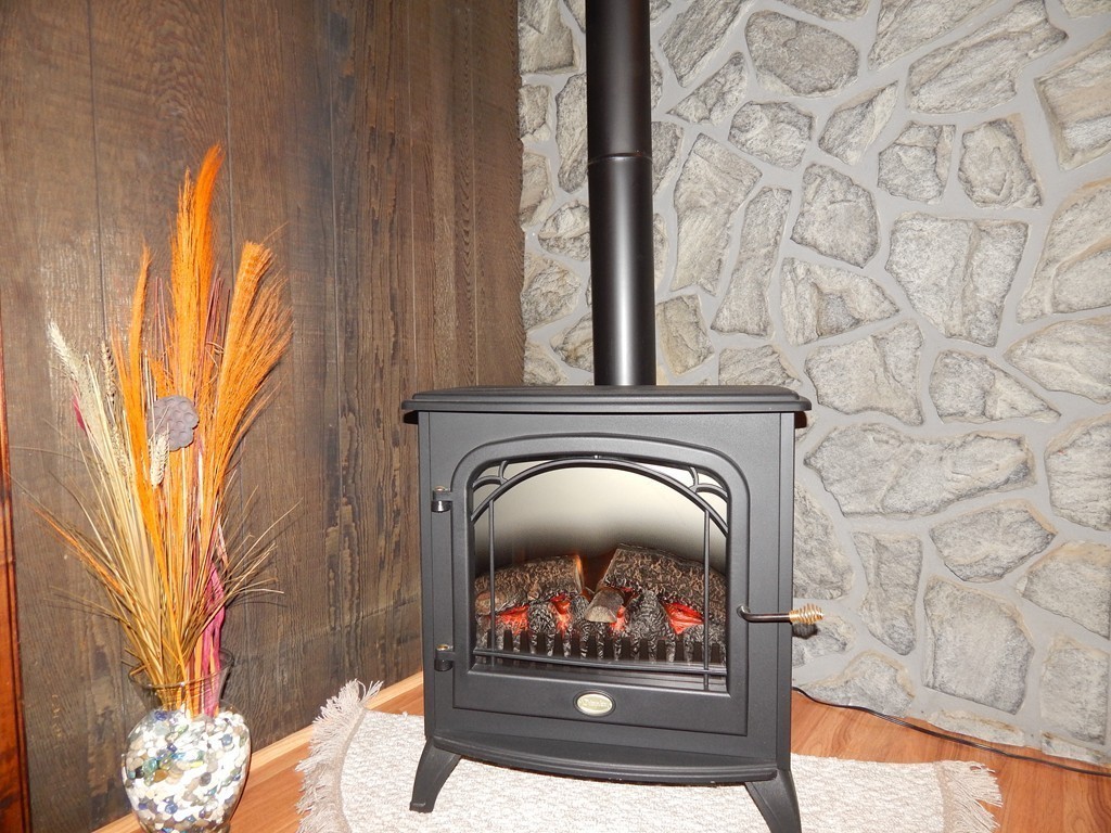 109 Bullock Road Freetown, MA 02717 - Photo 11 of 30 Gallery Image 11