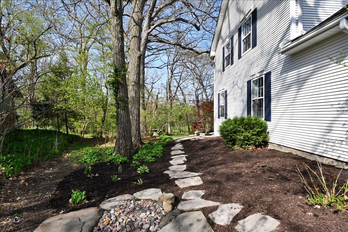 845 Highland Road Frankfort, IL 60423 - Photo 13 of 48