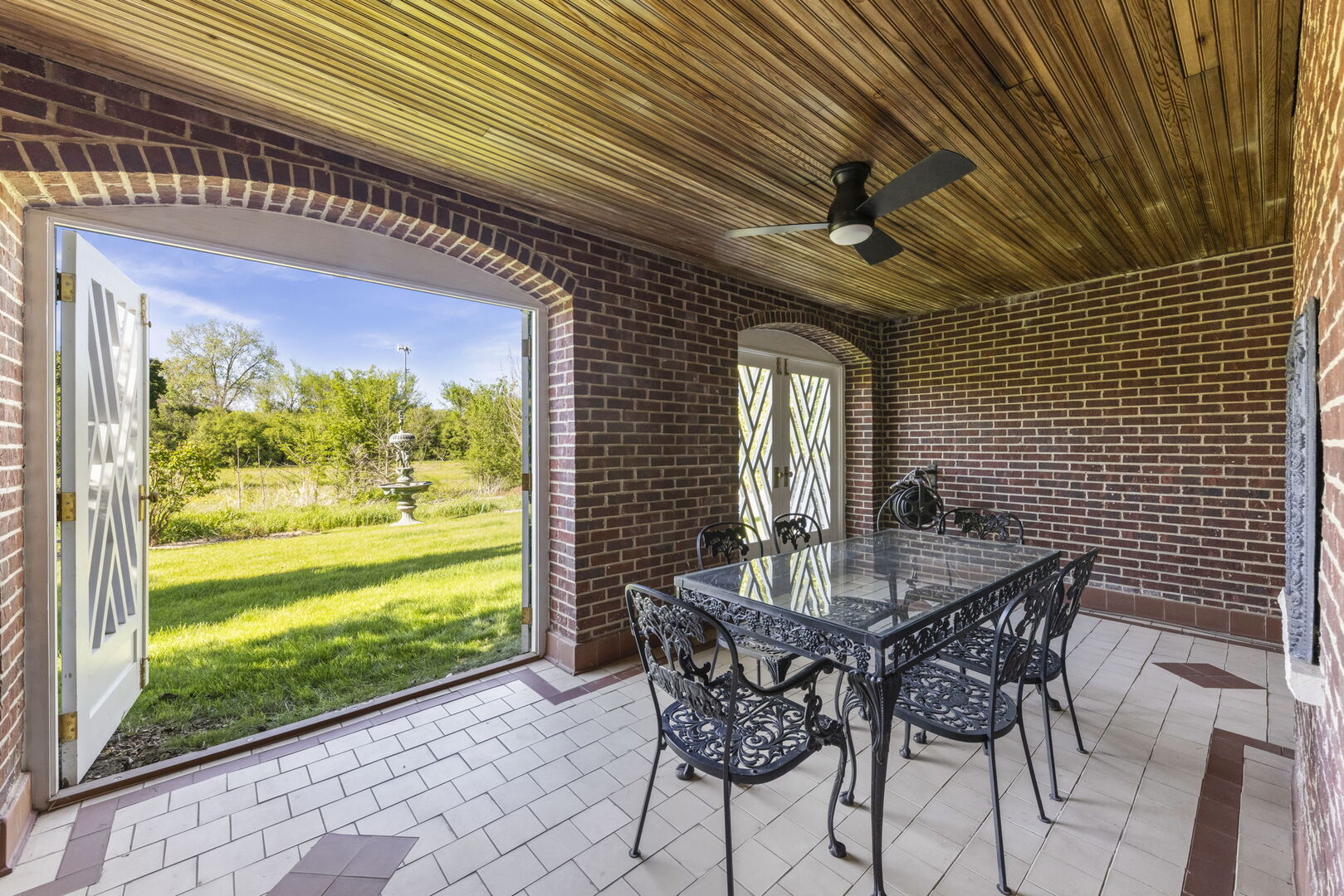 1760 Shaffner Road Wheaton, IL 60189 - Photo 46 of 68