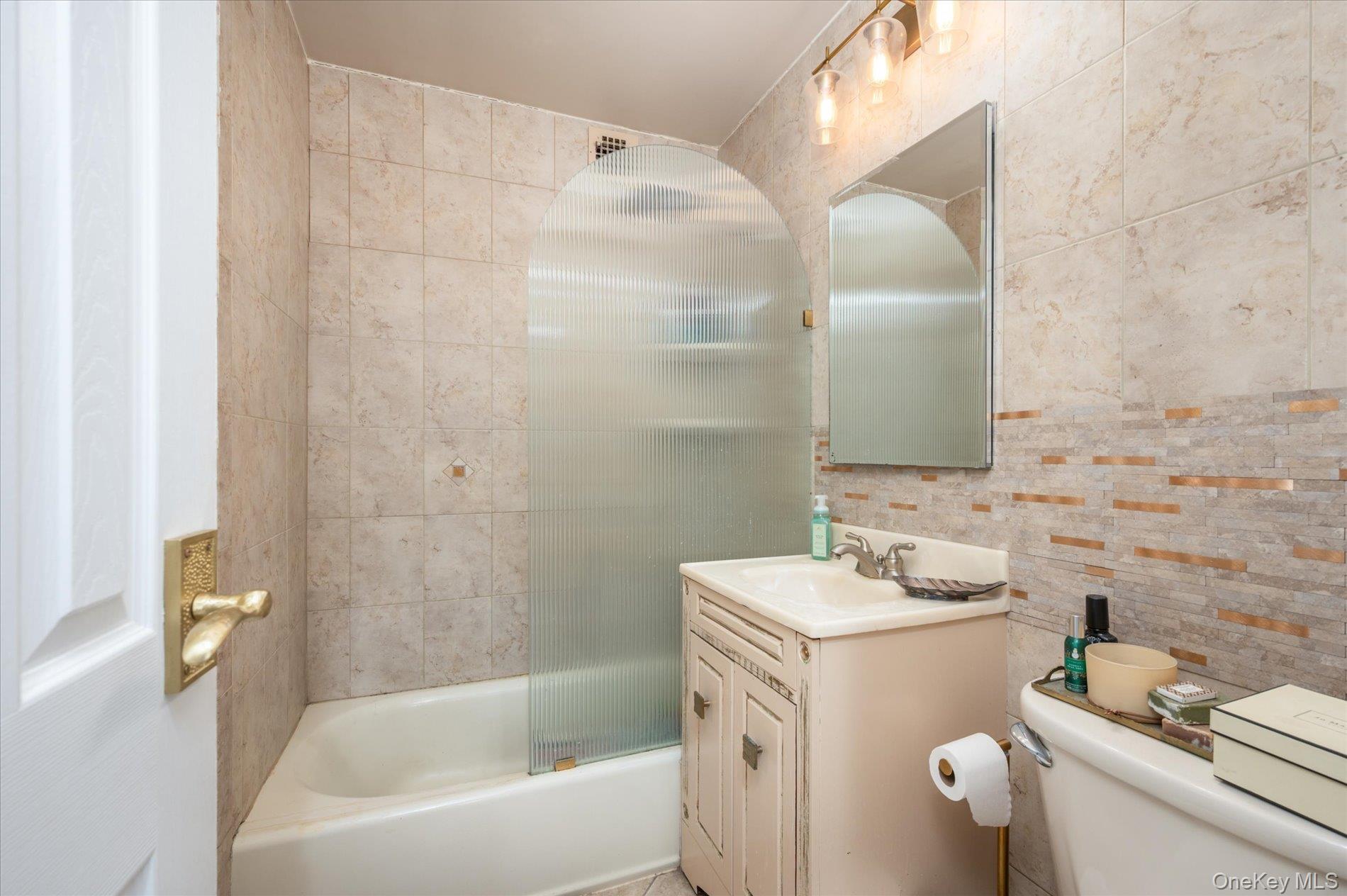 700 Shore Road, Unit 7N Long Beach, NY 11561 - Photo 13 of 27