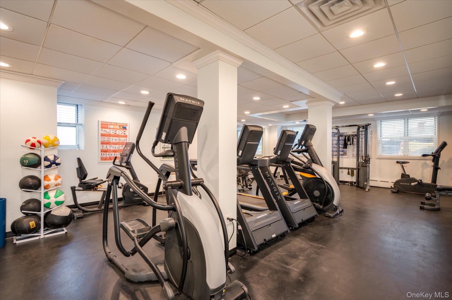 700 Shore Road, Unit 7N Long Beach, NY 11561 - Photo 21 of 27