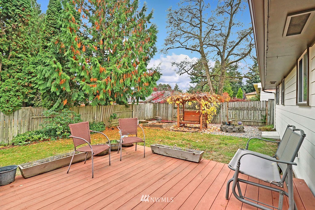 6 232nd Place Southwest Bothell, WA 98021 - Photo 14 of 17