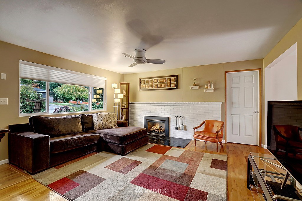 6 232nd Place Southwest Bothell, WA 98021 - Photo 4 of 17