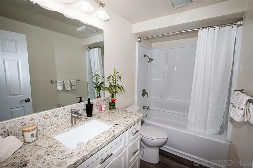 12110 Rancho Bernardo Road, Unit A San Diego, CA 92128 - Photo 13 of 25 Gallery Image 13