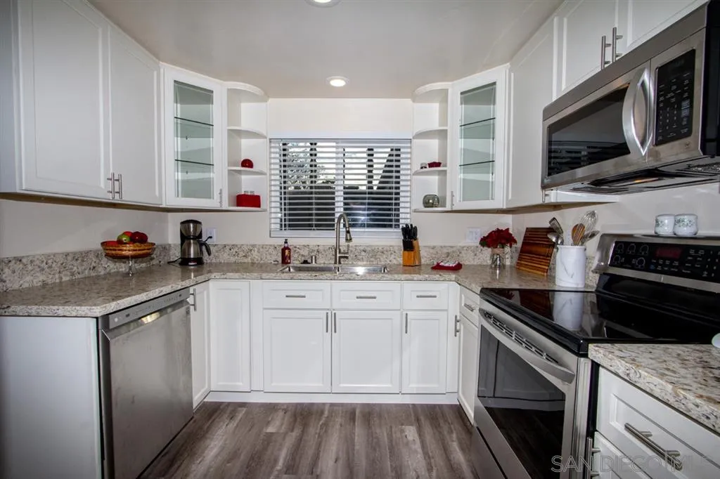 12110 Rancho Bernardo Road, Unit A San Diego, CA 92128 - Photo 2 of 25 Gallery Image 2