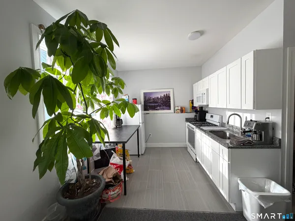 $6,200 | 28 A Jefferson Avenue, Danbury, CT 06810