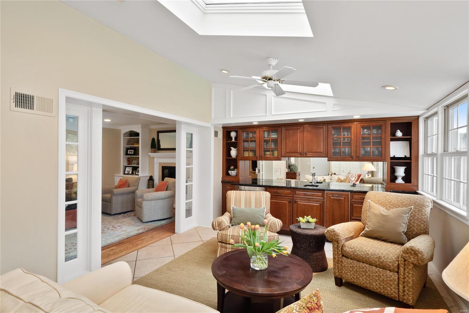 39 Rio Vista Drive St. Louis, MO 63124 - Photo 13 of 32 Gallery Image 13