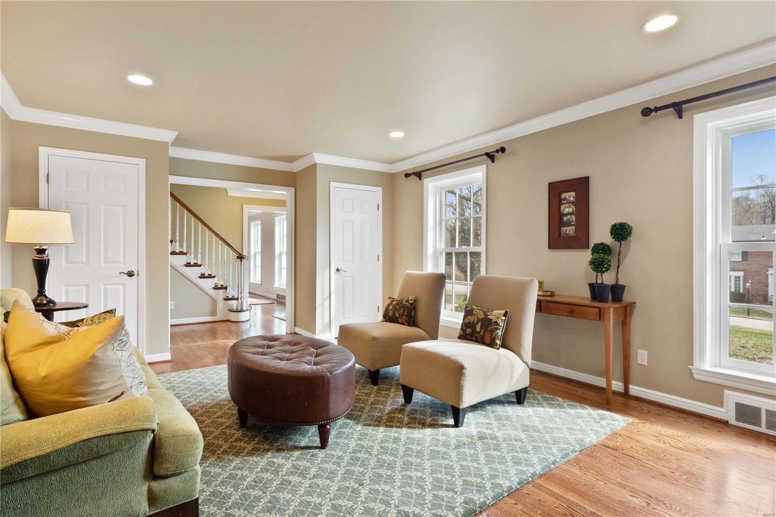 39 Rio Vista Drive St. Louis, MO 63124 - Photo 6 of 32 Gallery Image 6