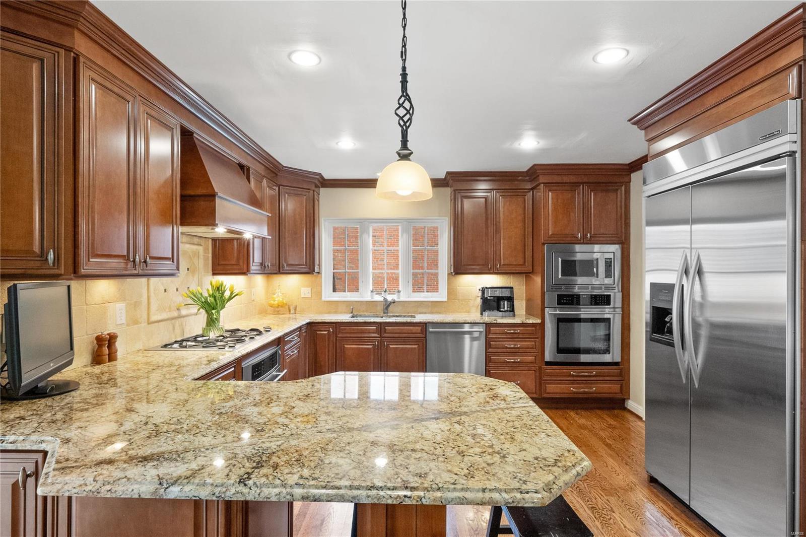 39 Rio Vista Drive St. Louis, MO 63124 - Photo 9 of 32 Gallery Image 9
