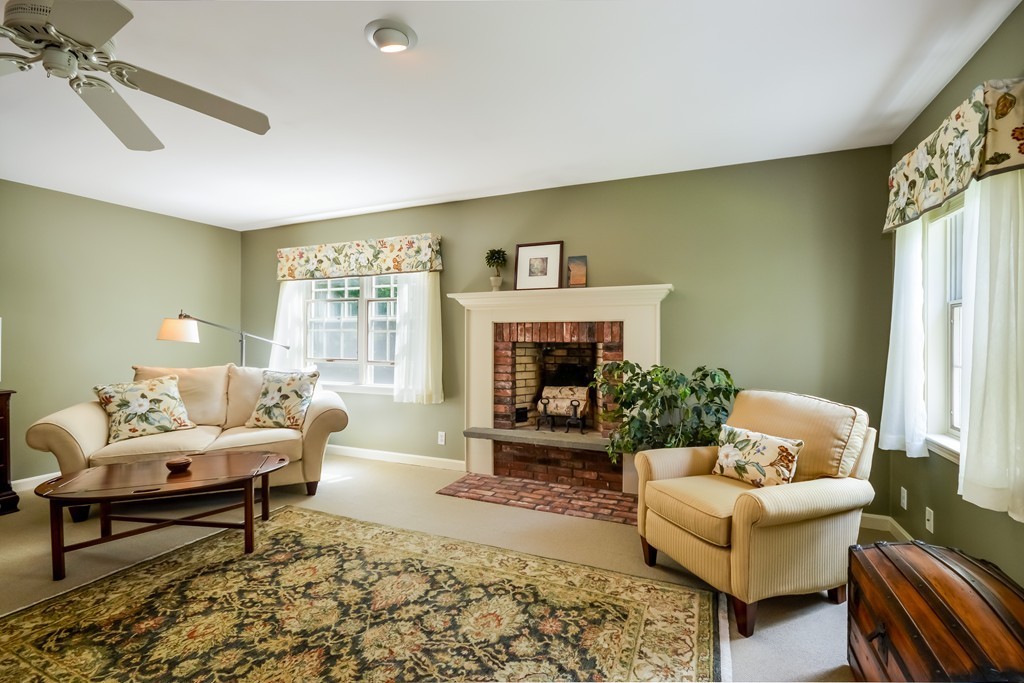 16 Olde Meadow Road Marion, MA 02738 - Photo 17 of 30