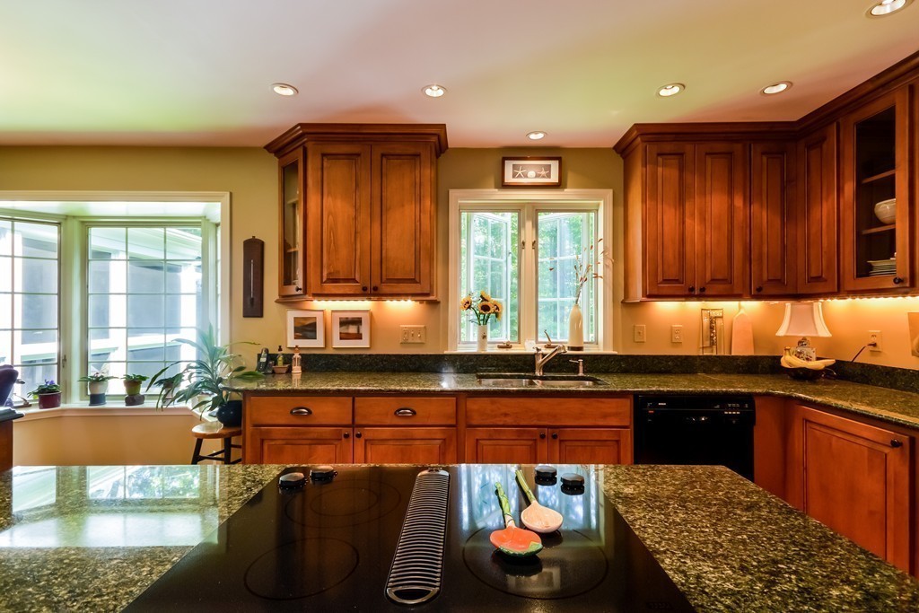 16 Olde Meadow Road Marion, MA 02738 - Photo 10 of 30