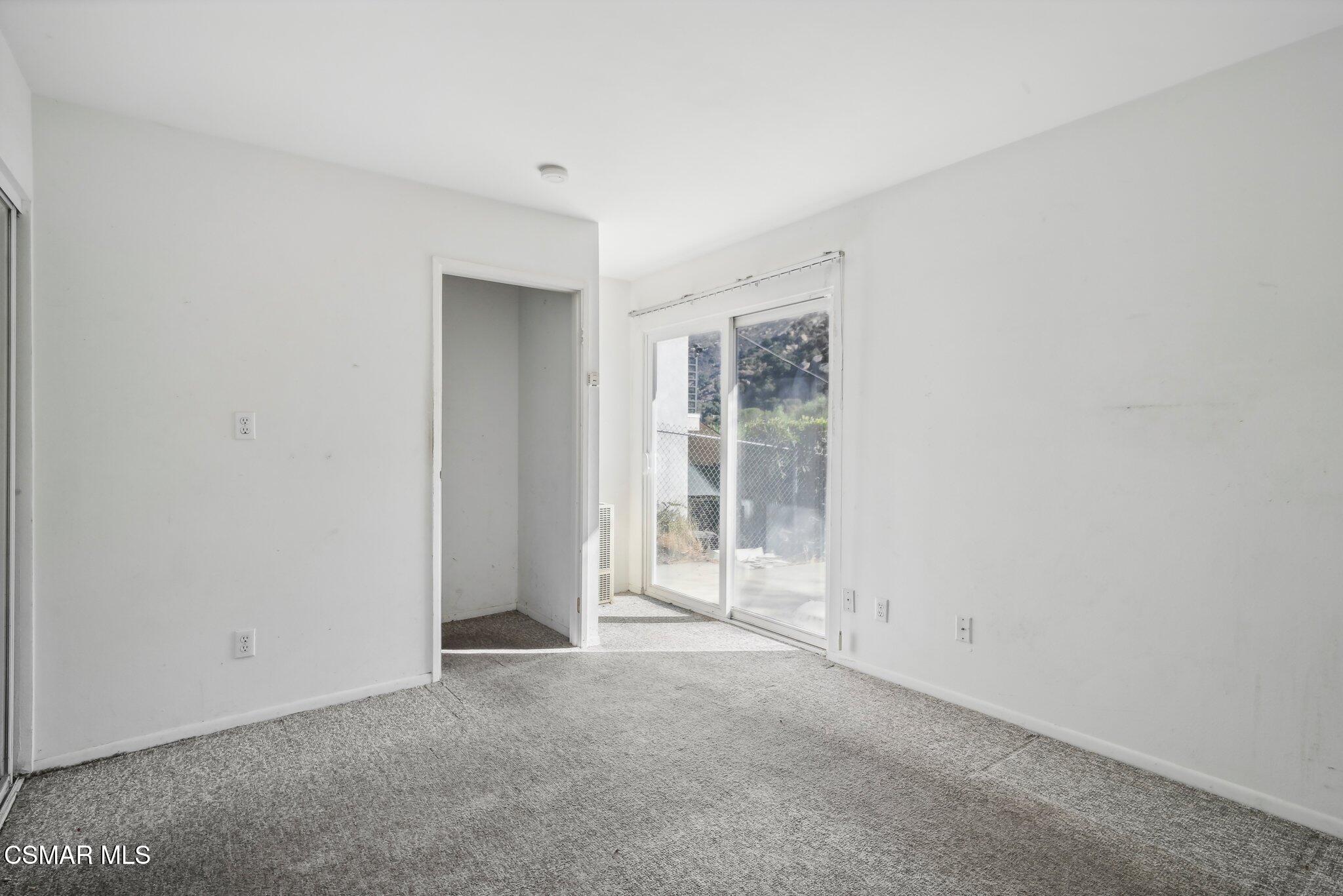 1068 Alta Vista Road Simi Valley, CA 93063 - Photo 8 of 16 a view of an empty room with a window