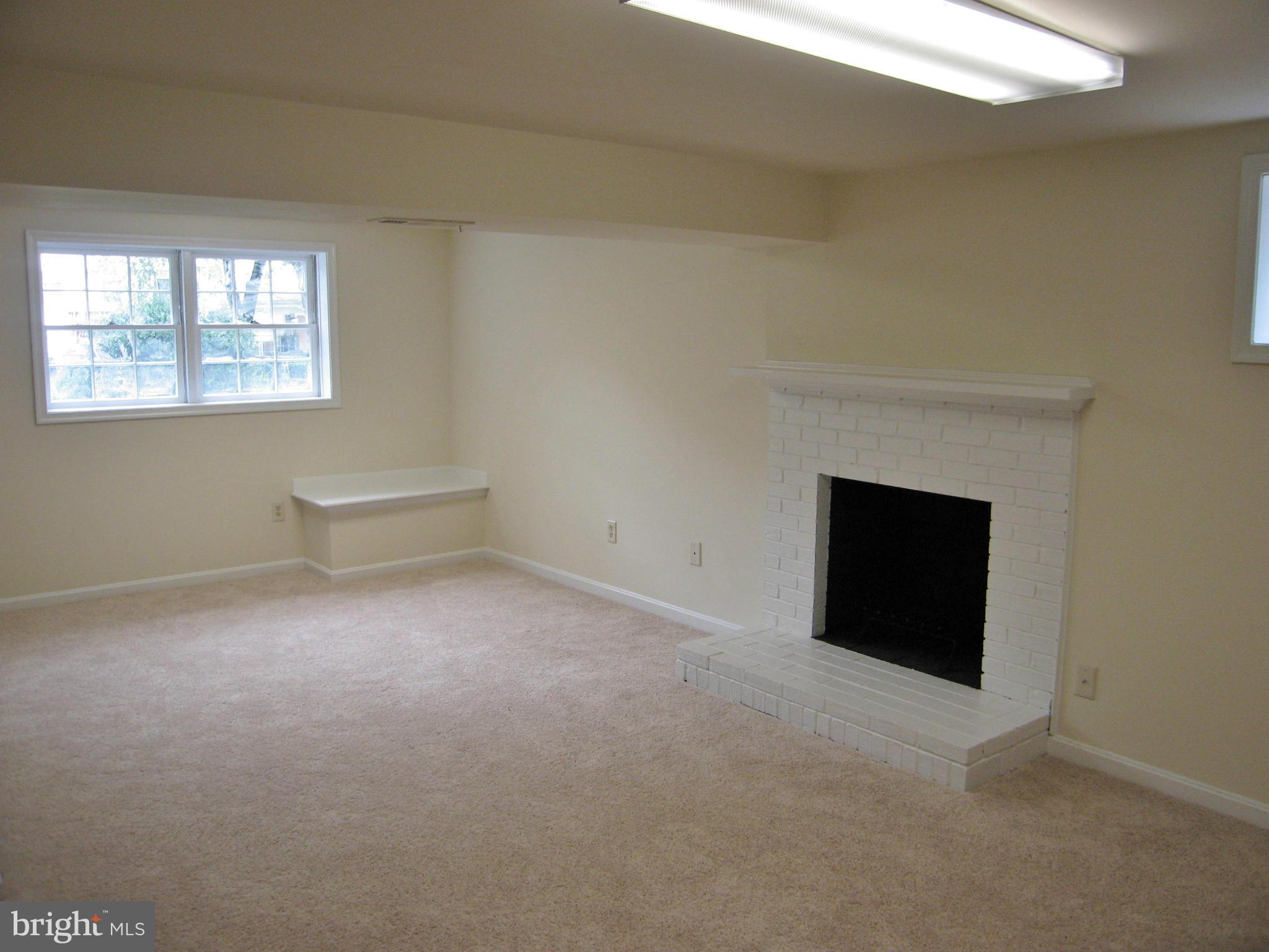 7623 Hayfield Road Alexandria, VA 22315 - Photo 13 of 22 Basement
