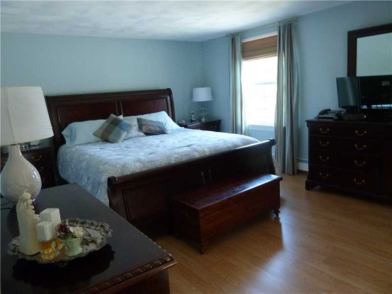 54 Gateway Road North Kingstown, RI 02852 - Photo 6 of 16 Master Bedroom.
