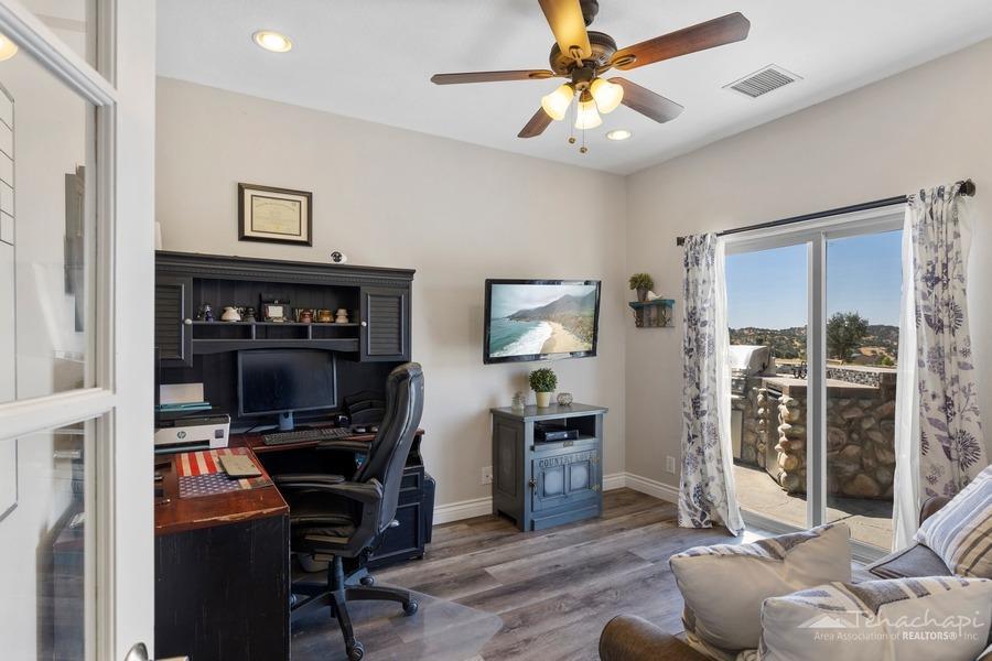 18865 Arosa Road Tehachapi, CA 93561 - Photo 44 of 83 Gallery Image 44