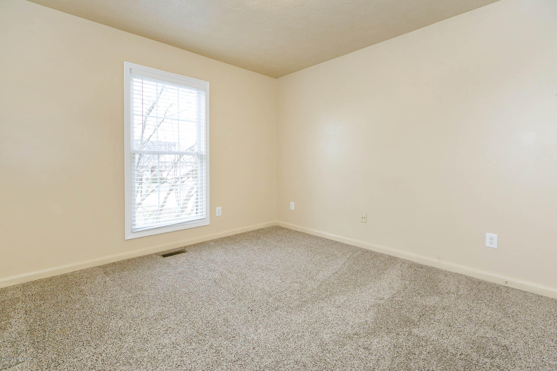 8003 Kellerman Road Louisville, KY 40219 - Photo 17 of 38 3rd bedroom on the first floor - front side of your home