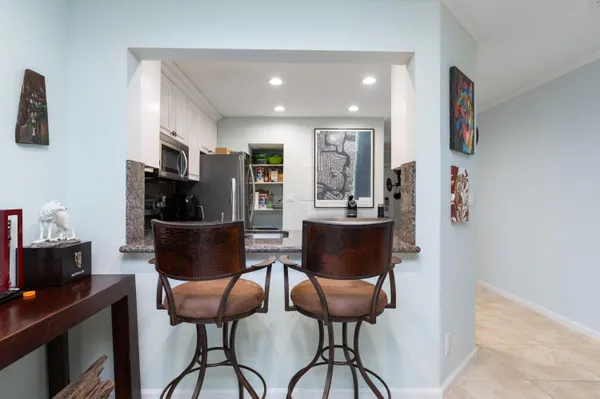 $4,500 | 961 South Ocean Drive, Unit 302, Deerfield Beach, FL 33441