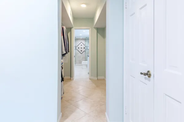 $4,500 | 961 South Ocean Drive, Unit 302, Deerfield Beach, FL 33441