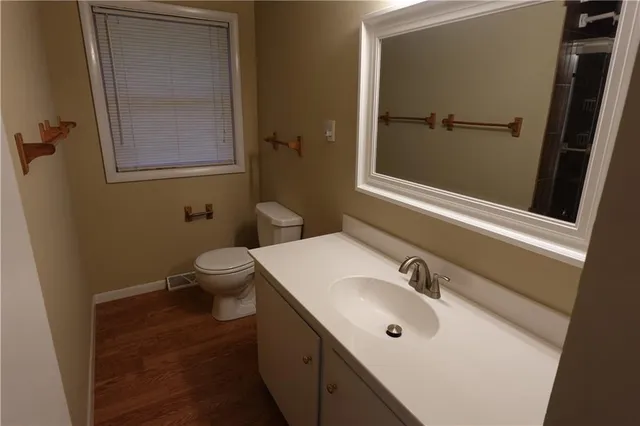 $294,950 | 6922 Northwest 77th Terrace, Kansas City, MO 64152