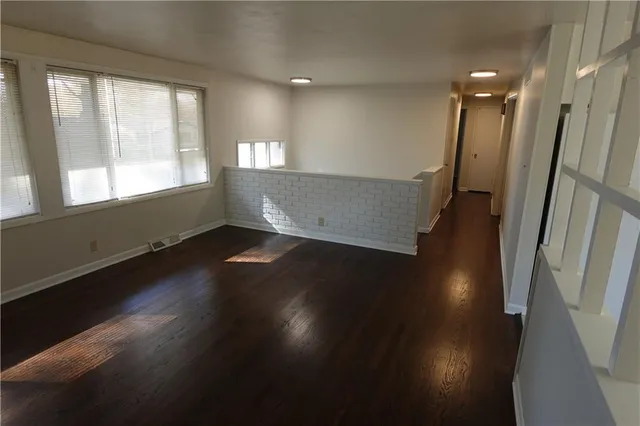 $289,950 | 6922 Northwest 77th Terrace, Kansas City, MO 64152