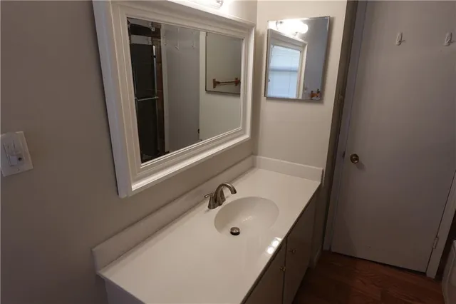 $289,950 | 6922 Northwest 77th Terrace, Kansas City, MO 64152