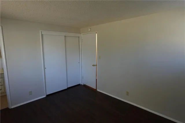 $289,950 | 6922 Northwest 77th Terrace, Kansas City, MO 64152