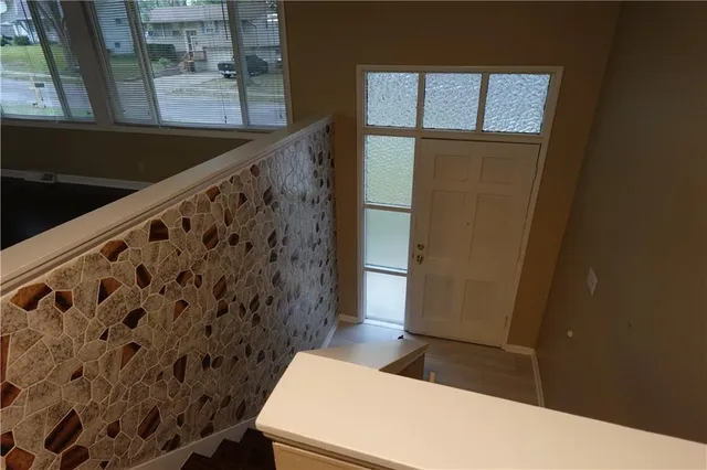 $294,950 | 6922 Northwest 77th Terrace, Kansas City, MO 64152