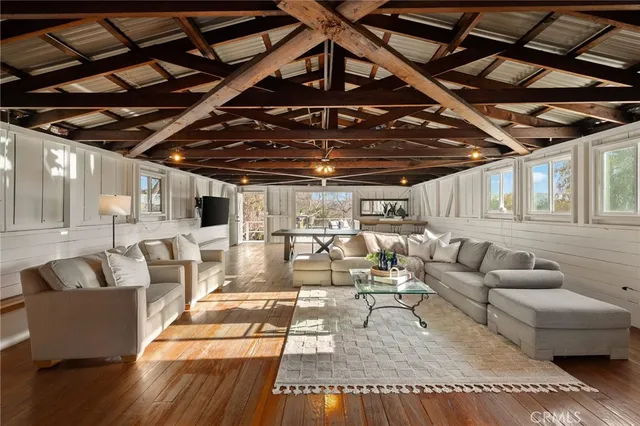 $9,995,000 | 10 Strawberry Lane, San Juan Capistrano, CA 92675