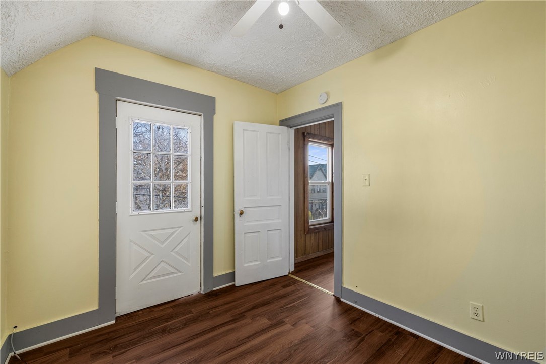 66 Lewis Street Buffalo, NY 14206 - Photo 33 of 49