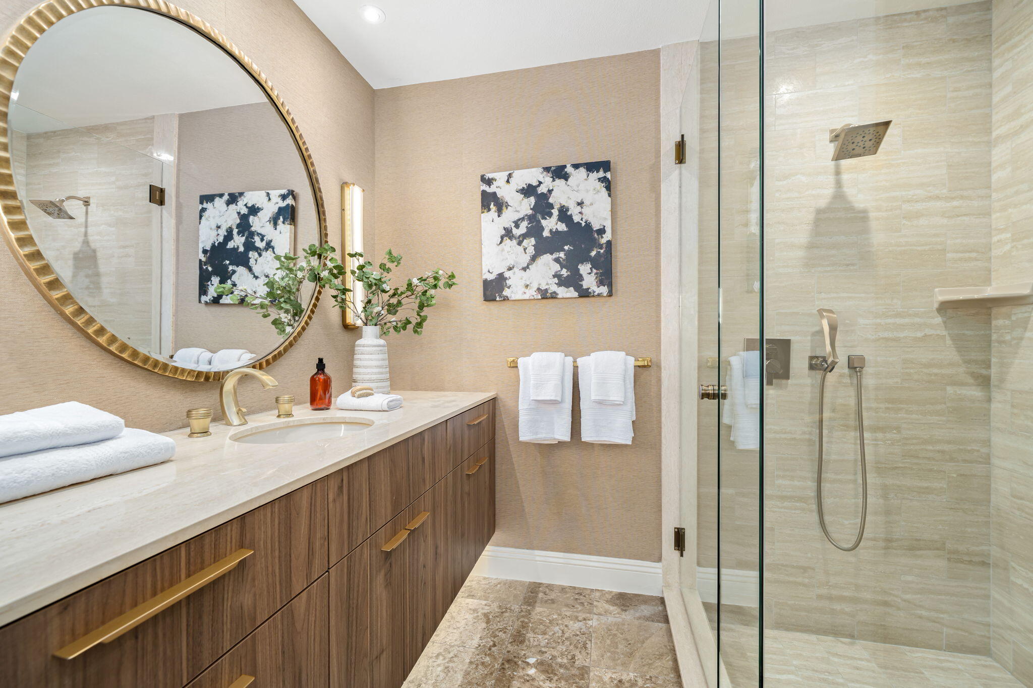 74 Mayfair Drive Rancho Mirage, CA 92270 - Photo 42 of 64 Guest bedroom #2 ensuite
