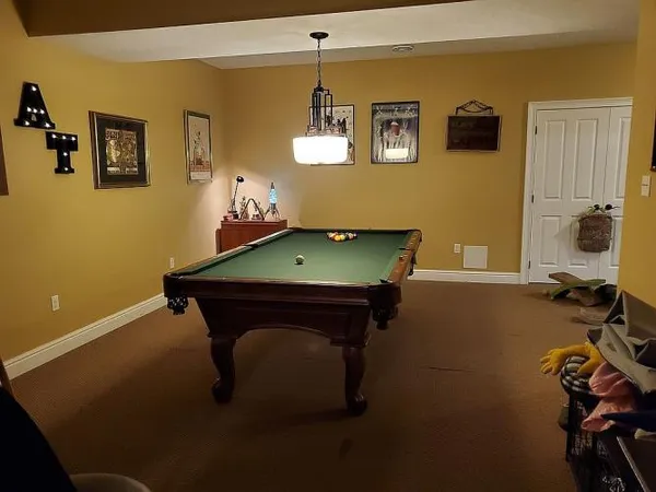 $799,000 | 7011 Sunrise Lane, McDonald, PA 15057