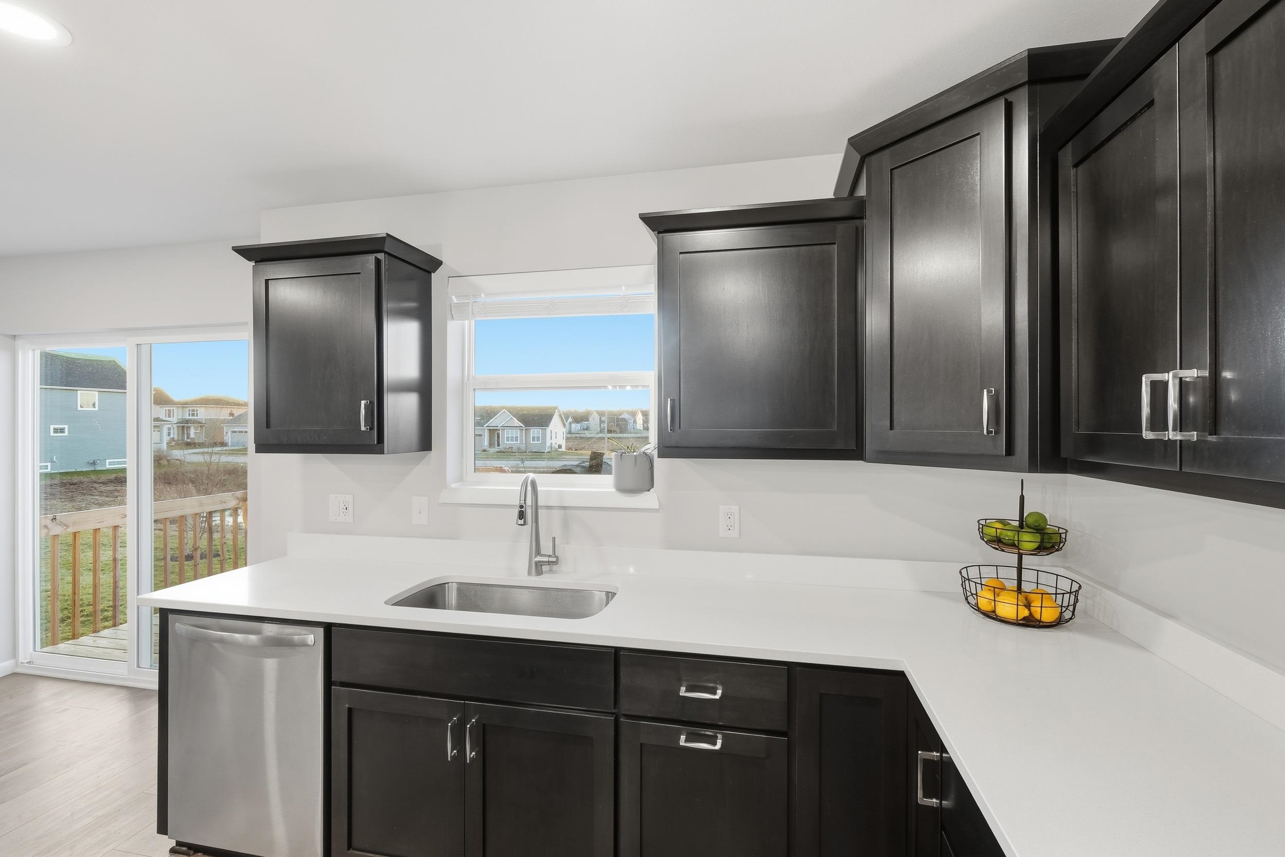 810 Blue Crane Verona, WI 53593 - Photo 12 of 38