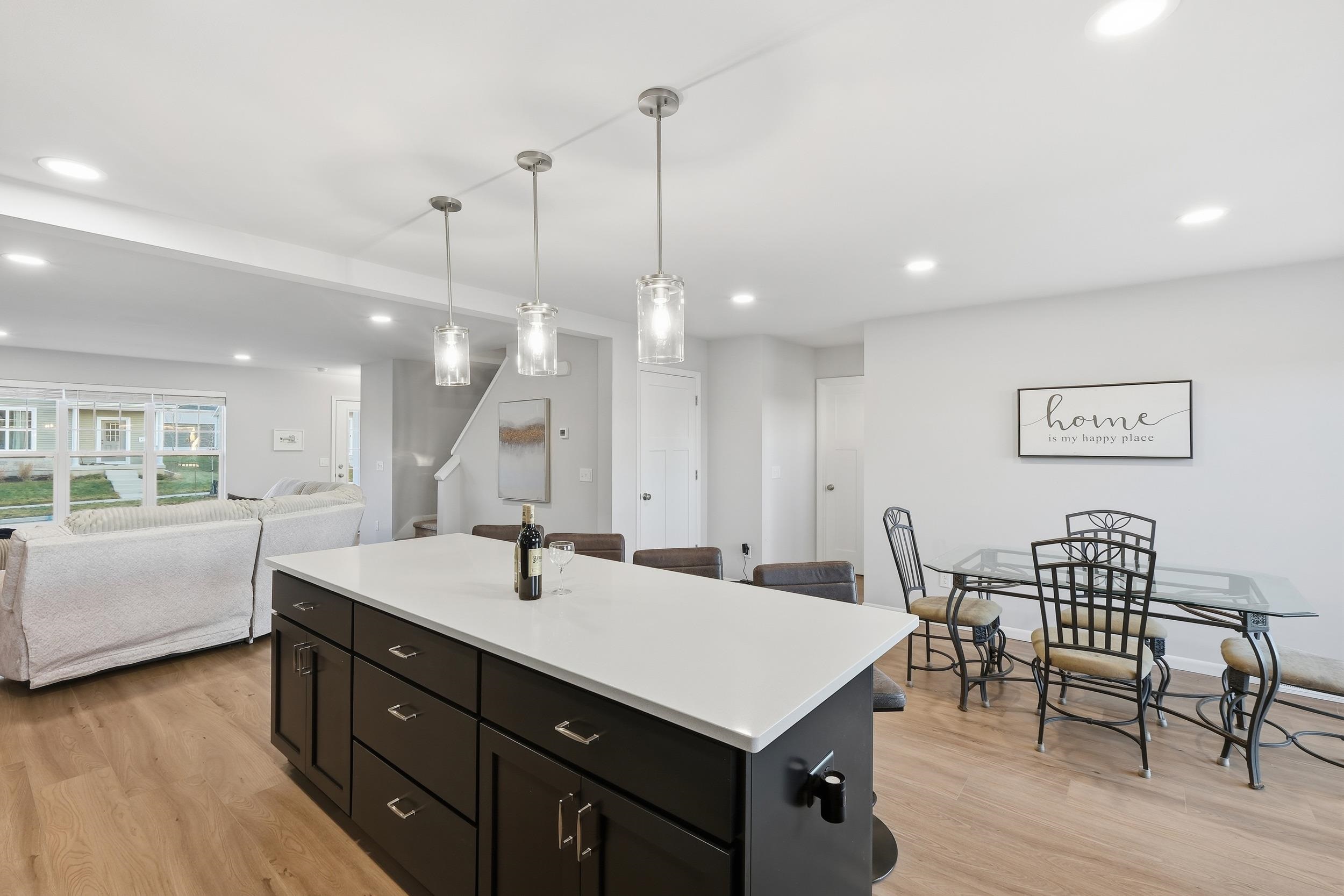 810 Blue Crane Verona, WI 53593 - Photo 8 of 38