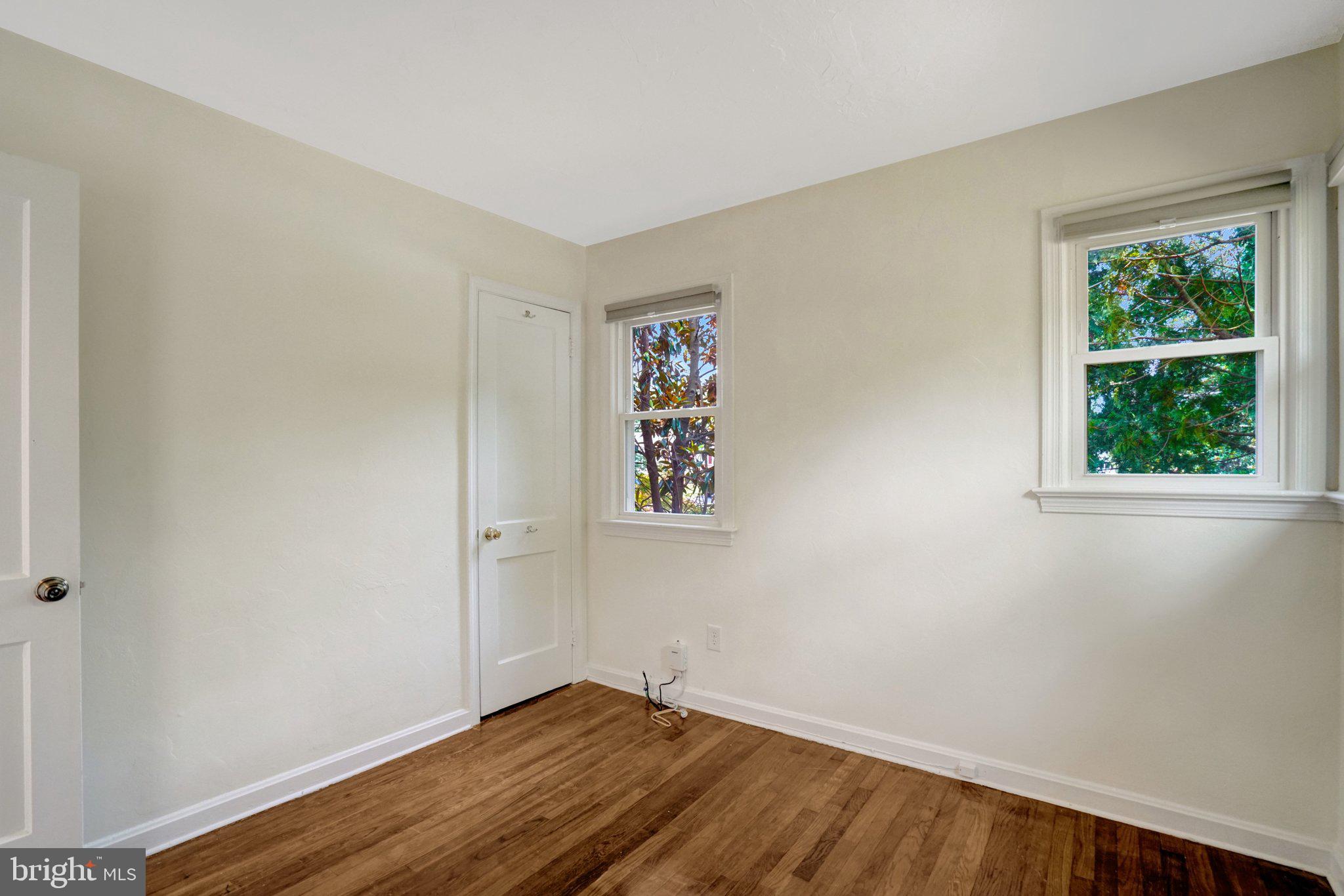 8015 New Market Road Alexandria, VA 22308 - Photo 21 of 41 Bedroom #1