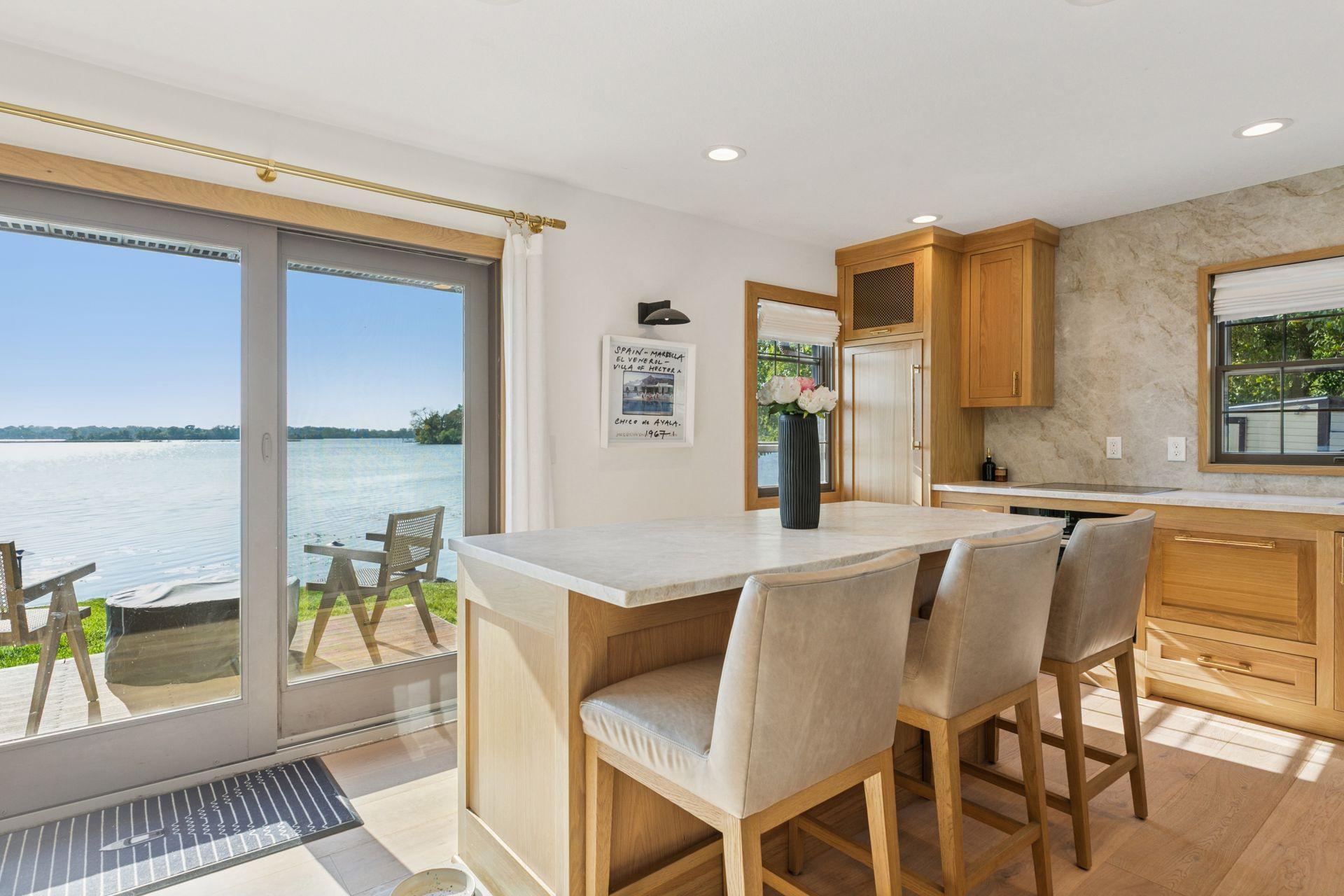 5669 Hugo Road St. Paul, MN 55110 - Photo 11 of 26