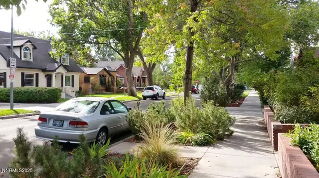 $800,000 | 611 Nixon Avenue, Unit 611A NIXON AVE IS FOR THE COTTAGE IN REAR, Reno, NV 89509