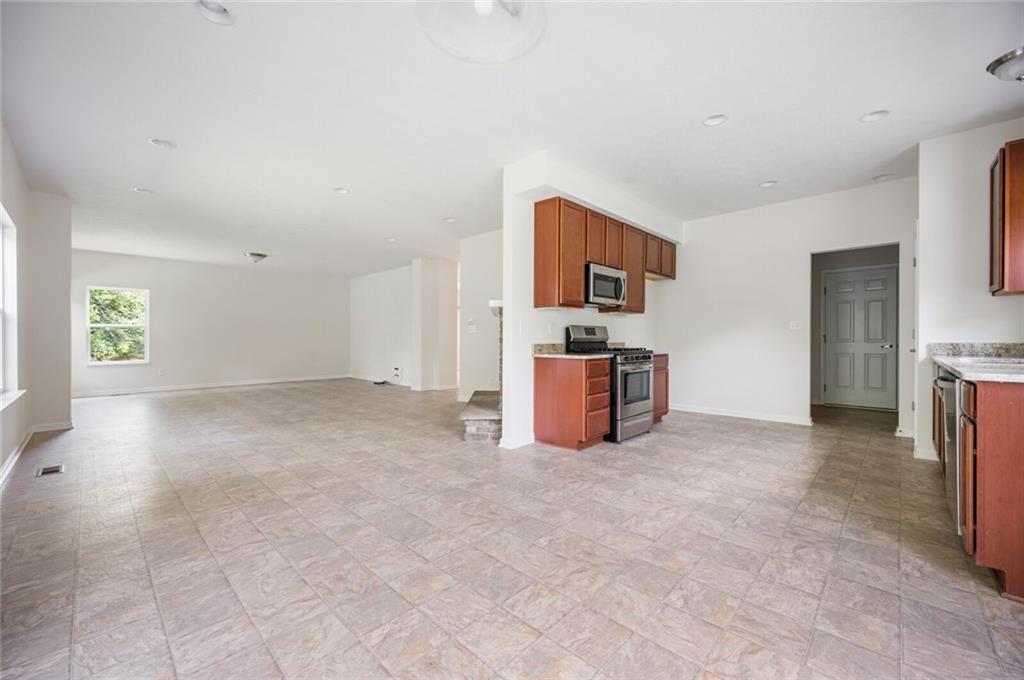 1719 Danielle Road Lebanon, IN 46052 - Photo 13 of 35 Gallery Image 13