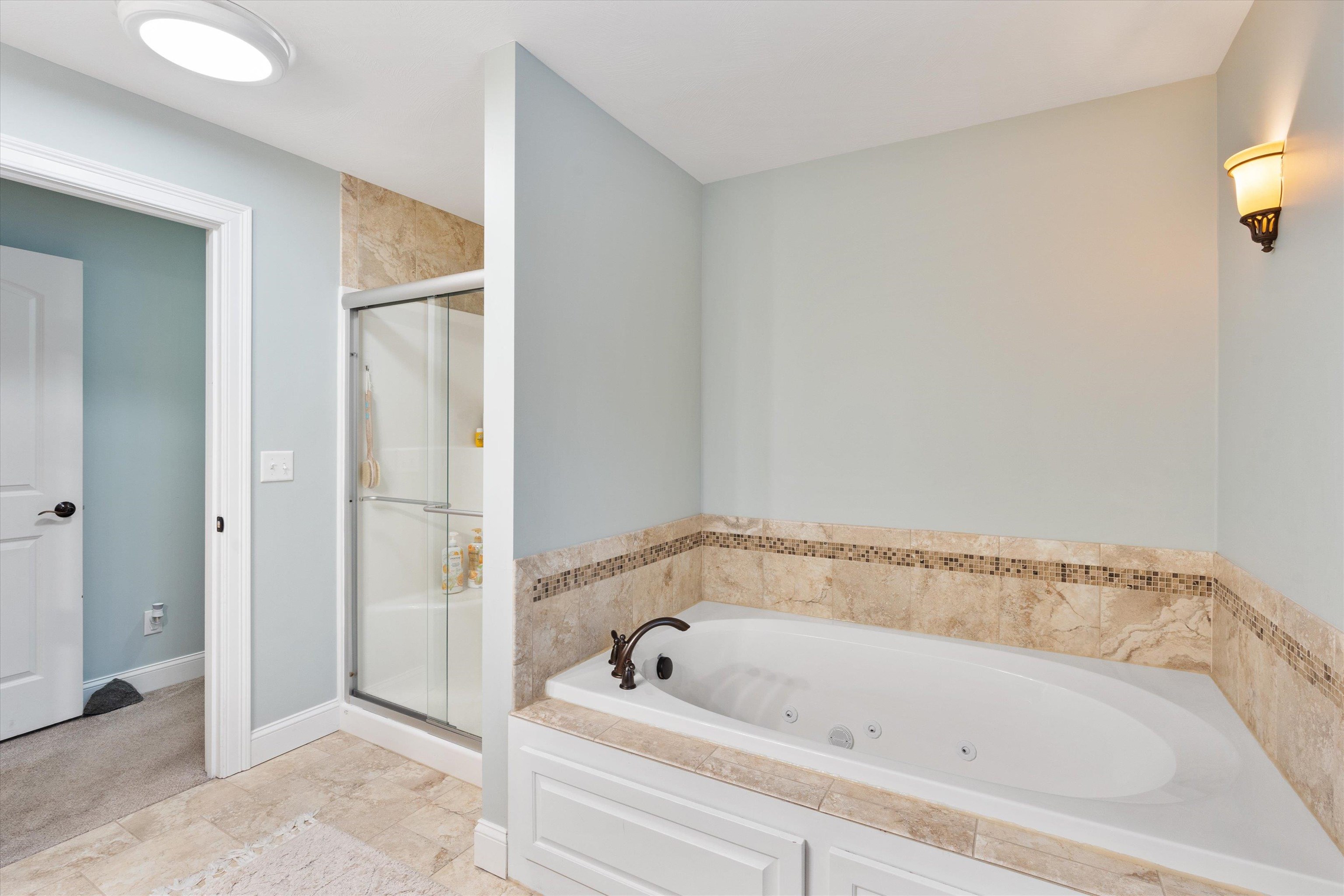 41 Silver Brook Road Salem, NH 03079 - Photo 45 of 59