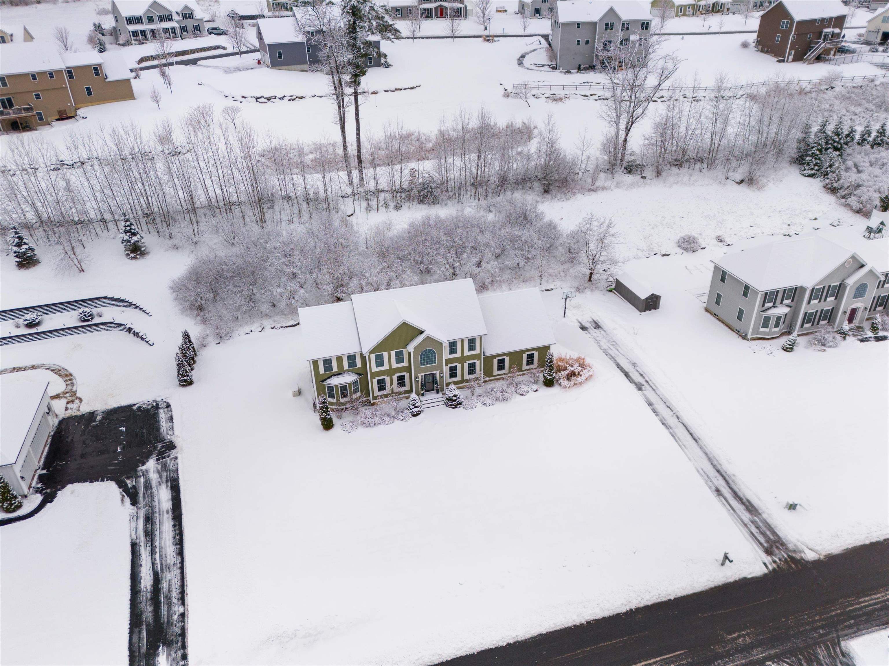41 Silver Brook Road Salem, NH 03079 - Photo 9 of 59