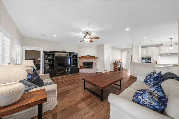 $355,000 | 3811 Doveswood Circle, Needville, TX 77461